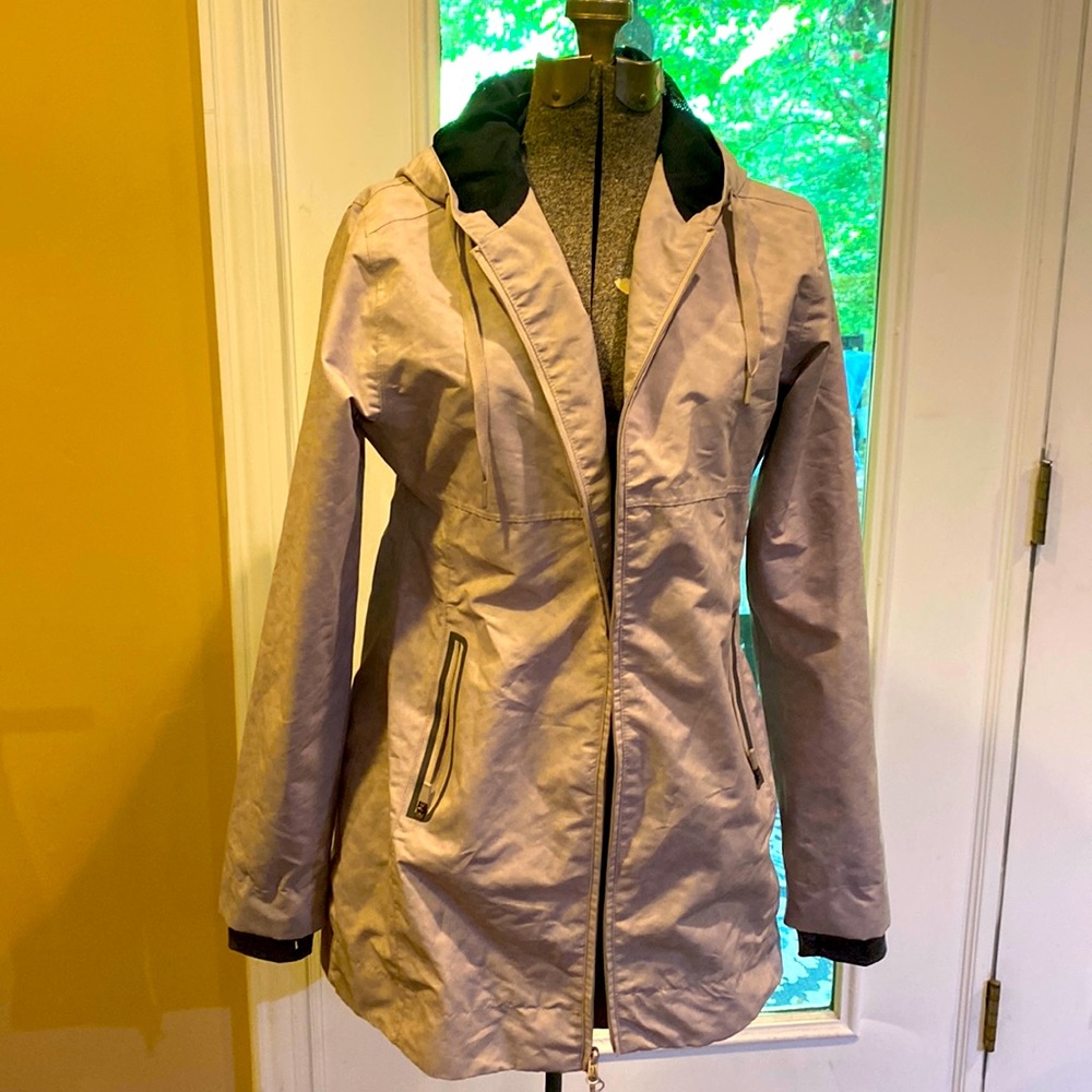 Mondetta lightweight jacket with hood